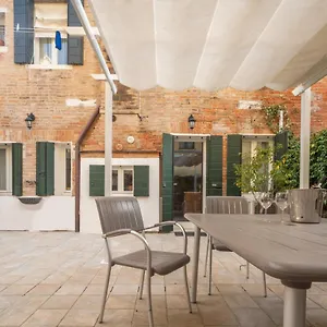Apartamento Luxury Garden Mansion R&r, Venecia