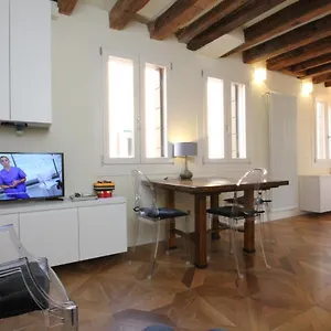Apartamento Salute-accademia, Venecia